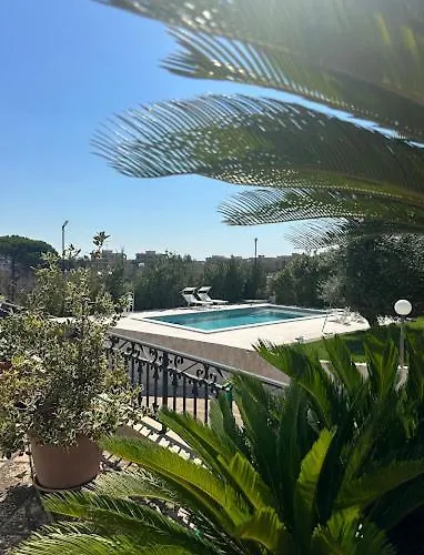 Trullo Pentimelle E Casa Pentimelle בית נופש